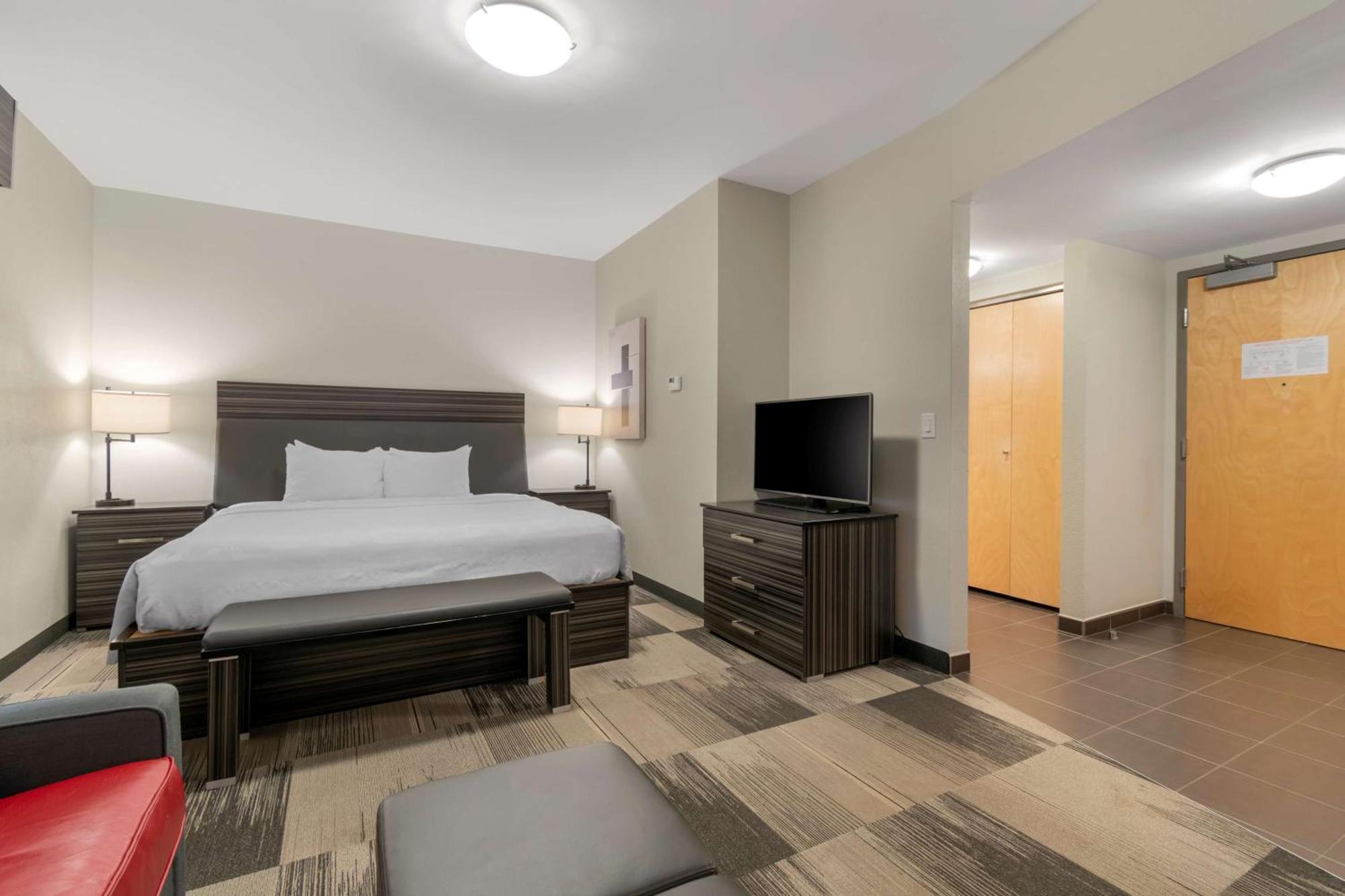 ססקאטון Best Western Plus Airport Inn & Suites מראה חיצוני תמונה