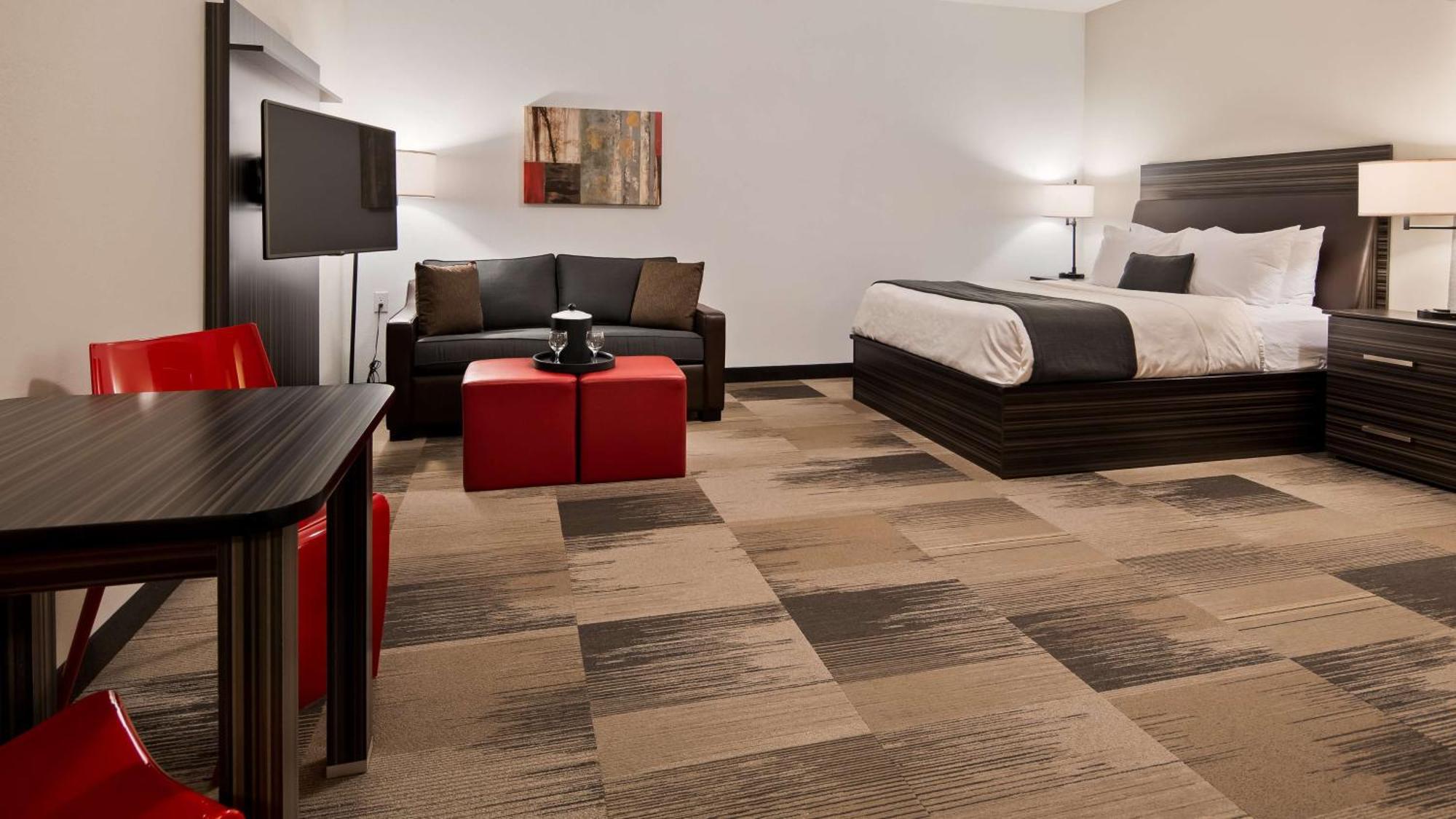 ססקאטון Best Western Plus Airport Inn & Suites מראה חיצוני תמונה